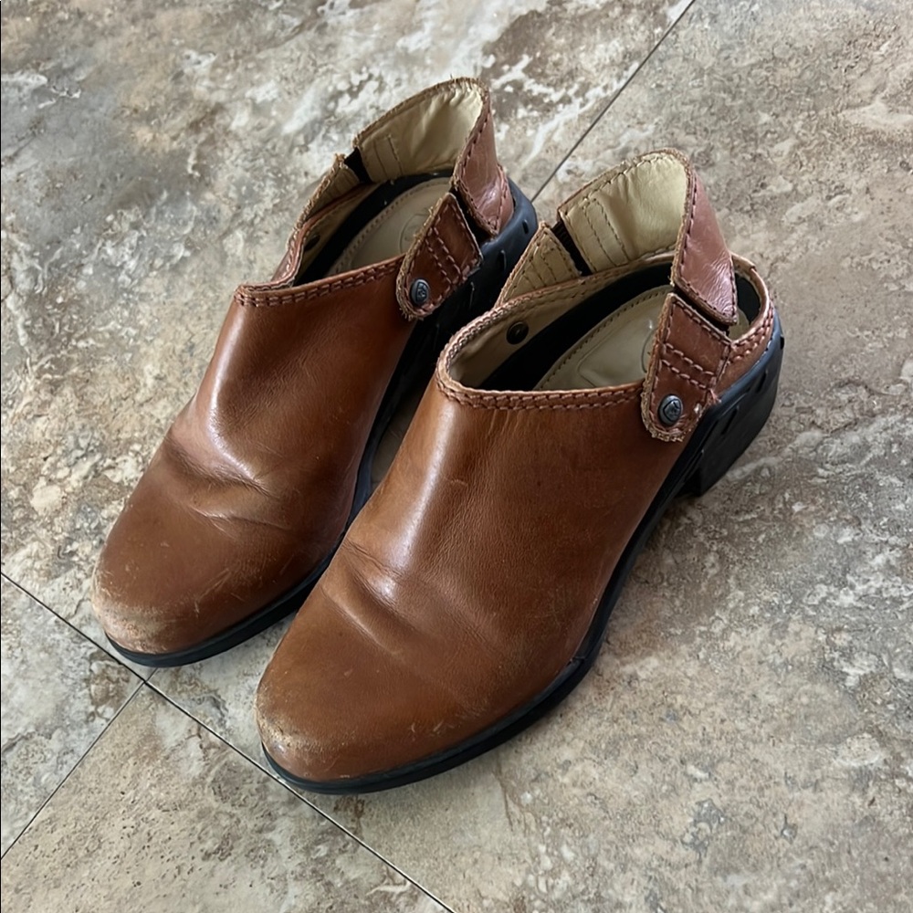 Ariat Tan Leather Slip-On Loafers